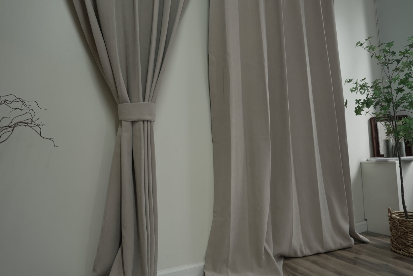 Mocha Mousse Blackout Curtains - Light Taupe Solid Thermal Insulated Drapes