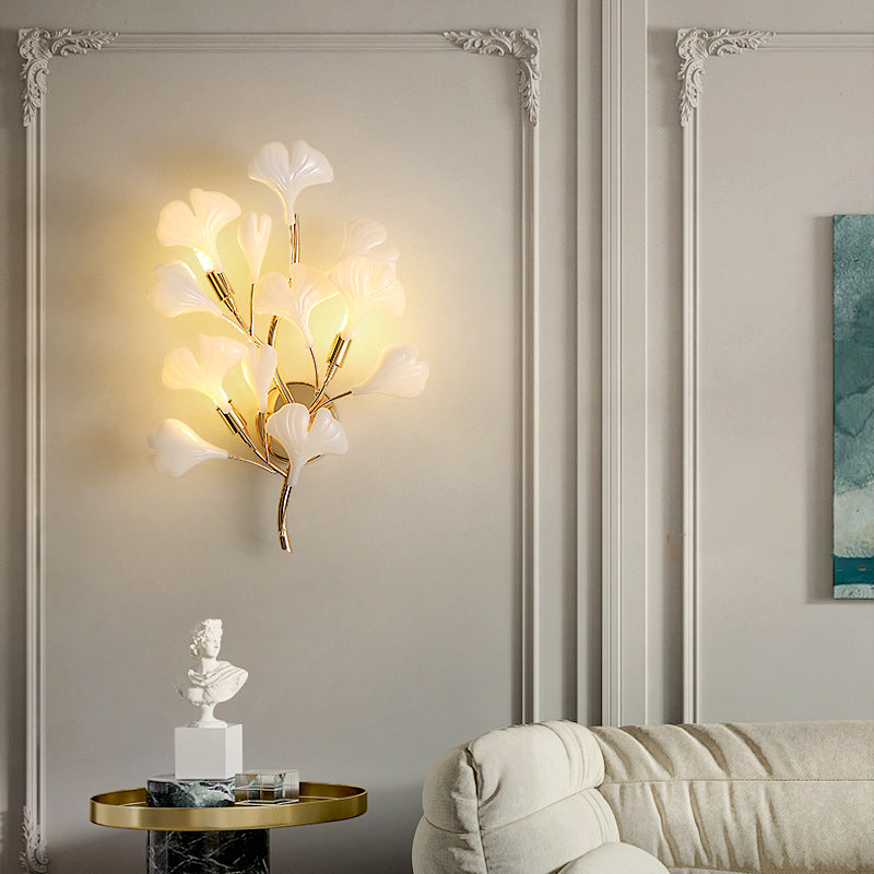 Nordic Ginkgo Leaf Wall Light - Artistic Brass Sconce for Living Room, Bedroom & Hallway Lighting"