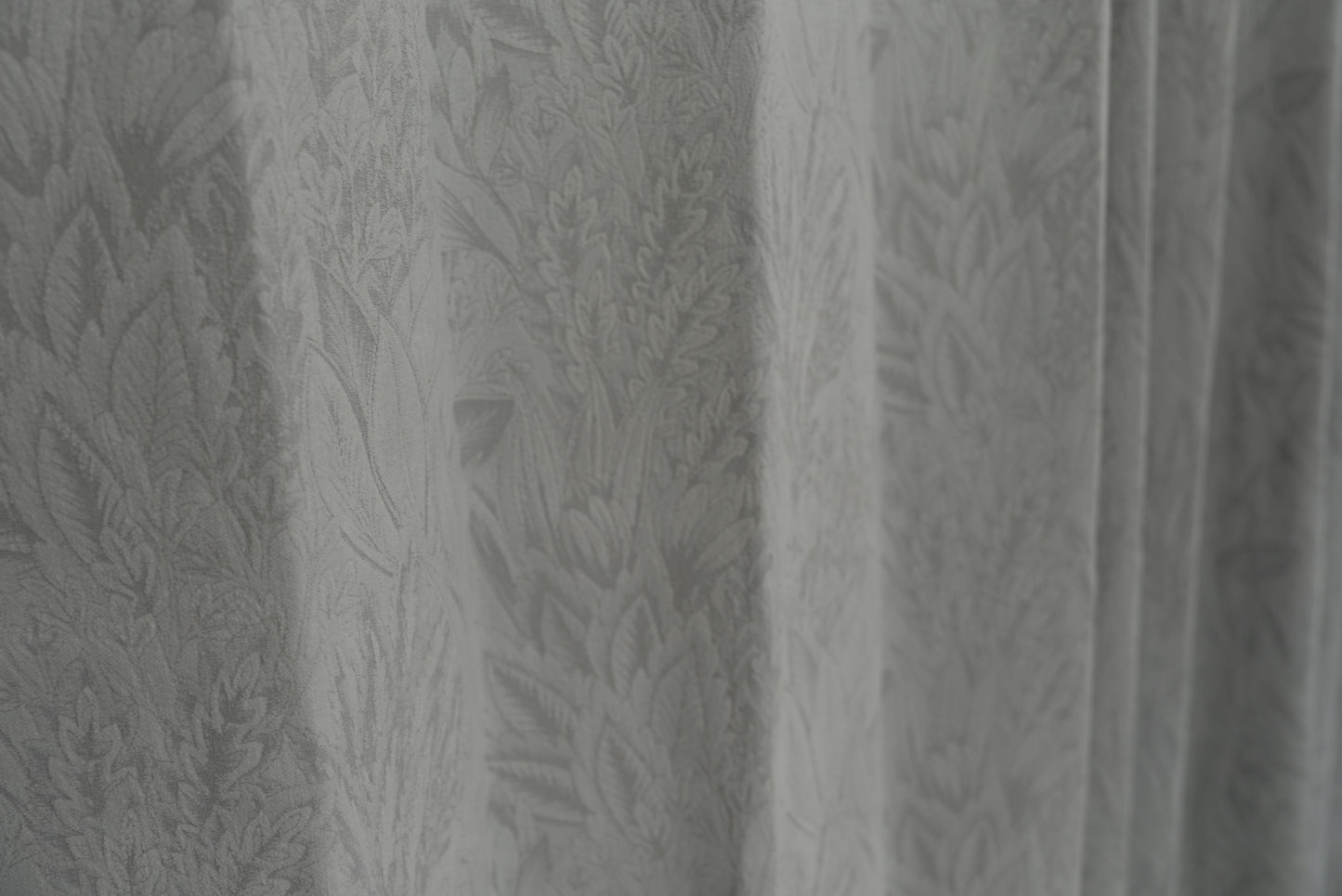 Boho Chic Blackout Curtains - Light Gray Floral Print for Living Room & Bedroom